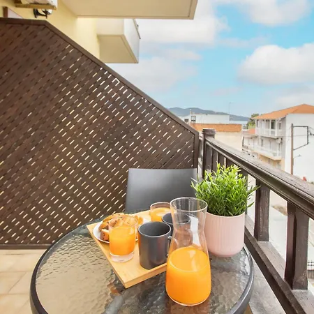 Anastasiadis House شقة