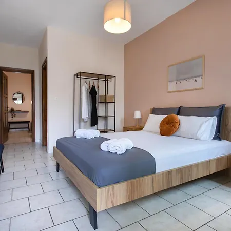 Thita Ex Anastasiadis House Apartamento Néos Marmarás
