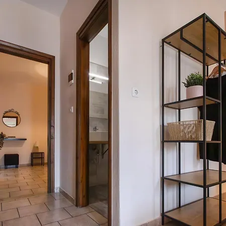 Thita Ex Anastasiadis House Néos Marmarás
