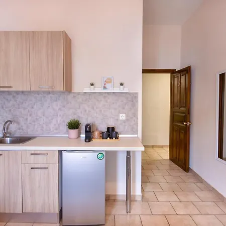 Апартаменты Thita Ex Anastasiadis House *