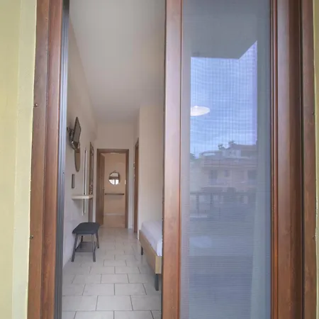 Thita Ex Anastasiadis House * Неос-Мармарас