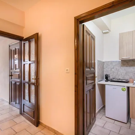 Апартаменты Thita Ex Anastasiadis House *